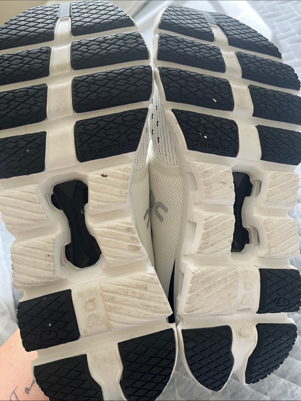 On Cloud X Women’s Size 7.5 — Like New — Worn Once — Training/RUN Sneakers - Picture 5 of 6